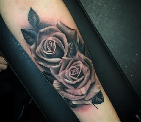 rose tatuaggio braccio|22 ottime idee su Tatuaggio di rosa al braccio 